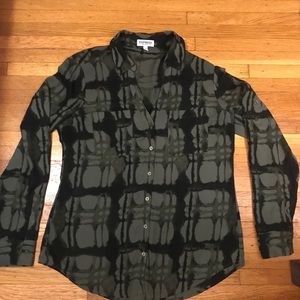 Women’s Express Portfonio Button Down